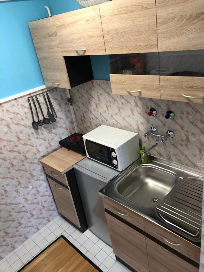 Happy Bunnies Apartman I - Gunarasfurdo Dombóvár Eksteriør bilde