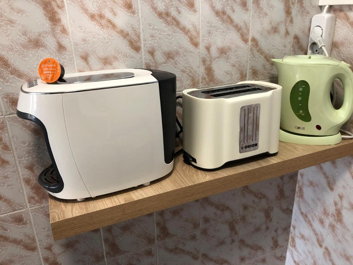 Happy Bunnies Apartman I - Gunarasfurdo Dombóvár Eksteriør bilde
